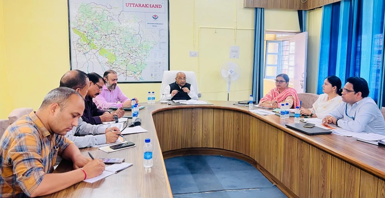 कांवड़ यात्रा में खाद्य गुणवत्ता से समझौता नहीं, विद्युत परिसंपत्तियों का कराएं सेफ्टी ऑडिट: आयुक्त
