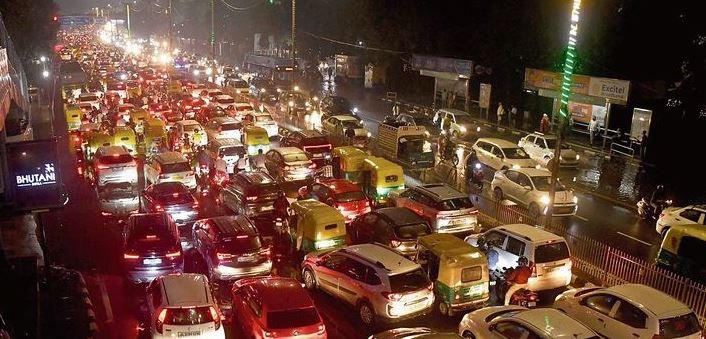 दिल्ली के ट्रैफिक जाम से मिलेगी राहत, 55 किलोमीटर लंबे एलिवेटेड रिंग रोड कॉरिडोर 6 फेज में होगा निर्माण